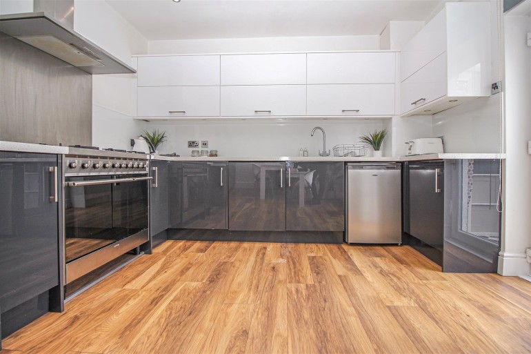 Jan Forster Estates 2 bedroom property for sale in Agnes Maria Street