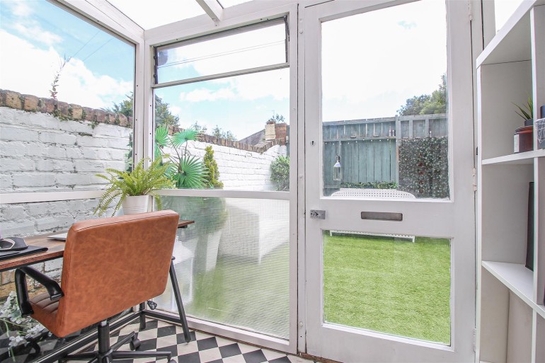 Jan Forster Estates 2 bedroom property for sale in Agnes Maria Street