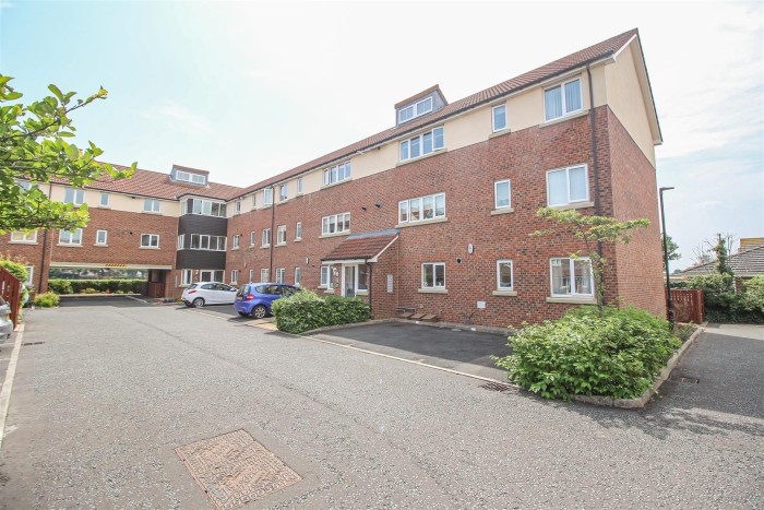 2 Bedroom Flat - Ground Floor