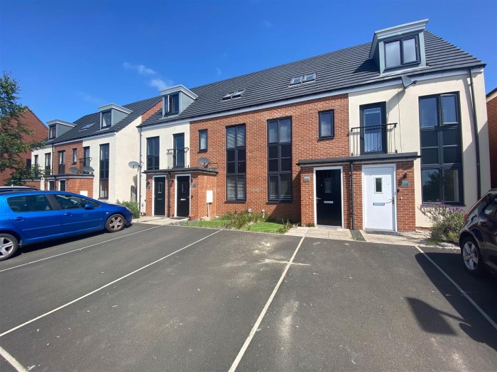 3 Bedroom House - Terraced