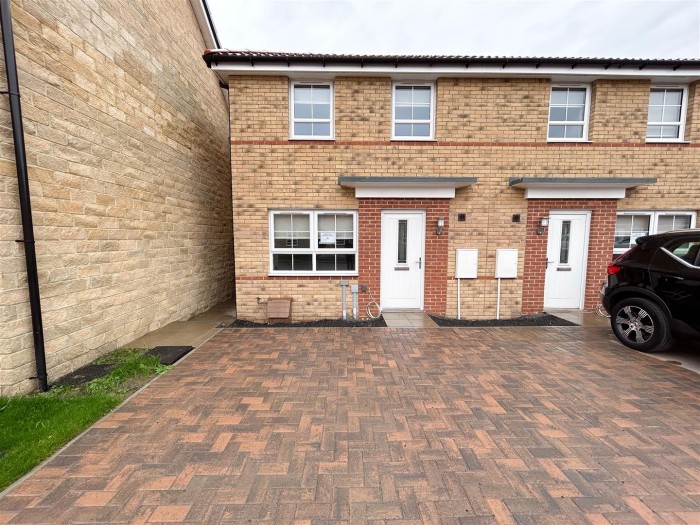 3 Bedroom House - End Terrace