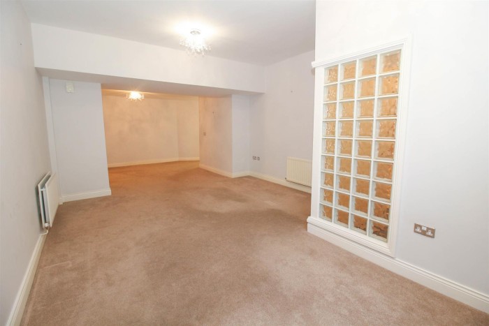 2 Bedroom Flat - Ground Floor