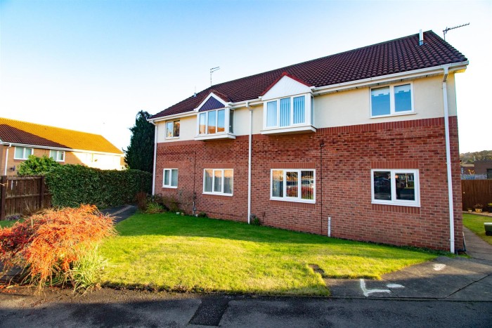 2 Bedroom Flat - Ground Floor