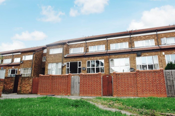 3 Bedroom House - Terraced