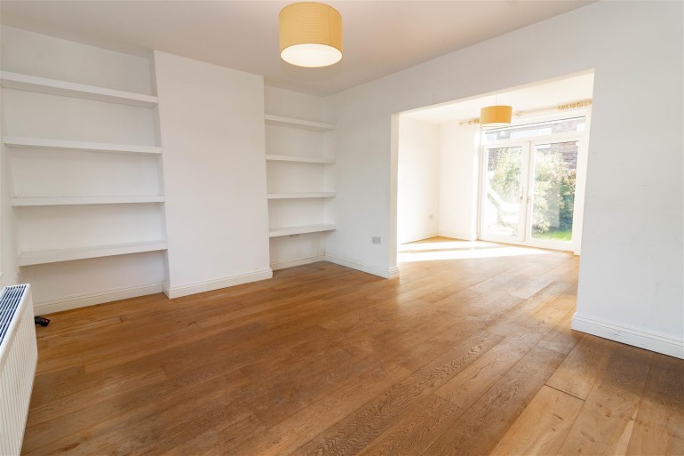 Jan Forster Estates 3 bedroom property for sale in Thropton Avenue