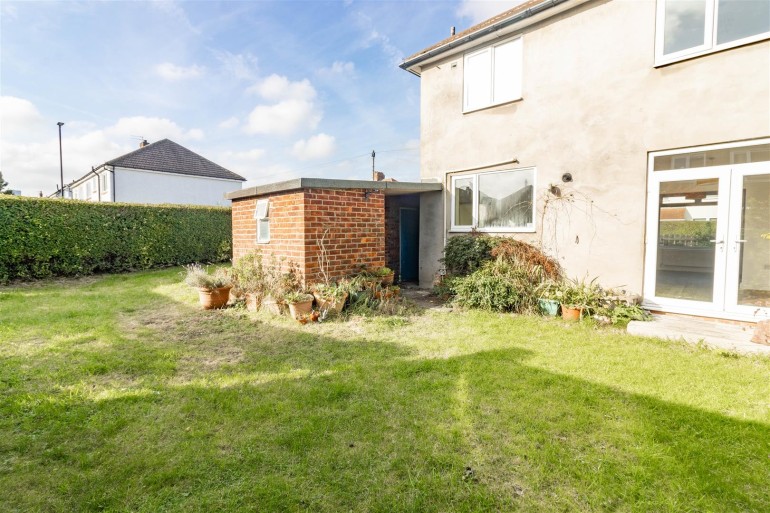 Jan Forster Estates 3 bedroom property for sale in Thropton Avenue, Benton, Newcastle Upon