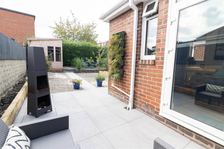 Side/Rear Garden