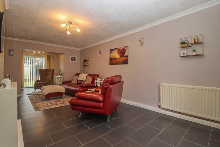 Jan Forster Estates 4 bedroom property for sale in Amherst Road