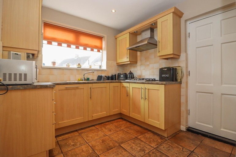 Jan Forster Estates 3 bedroom property for sale in Beech Avenue