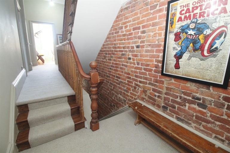 Feature Stairs