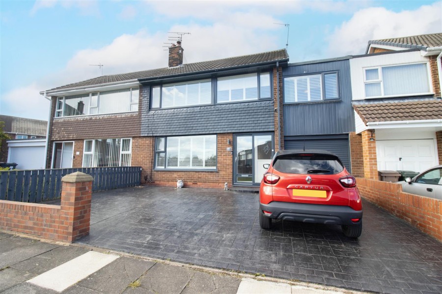 Jan Forster Estates 4 bedroom property for sale in Sandwich Road, Preston Grange, North