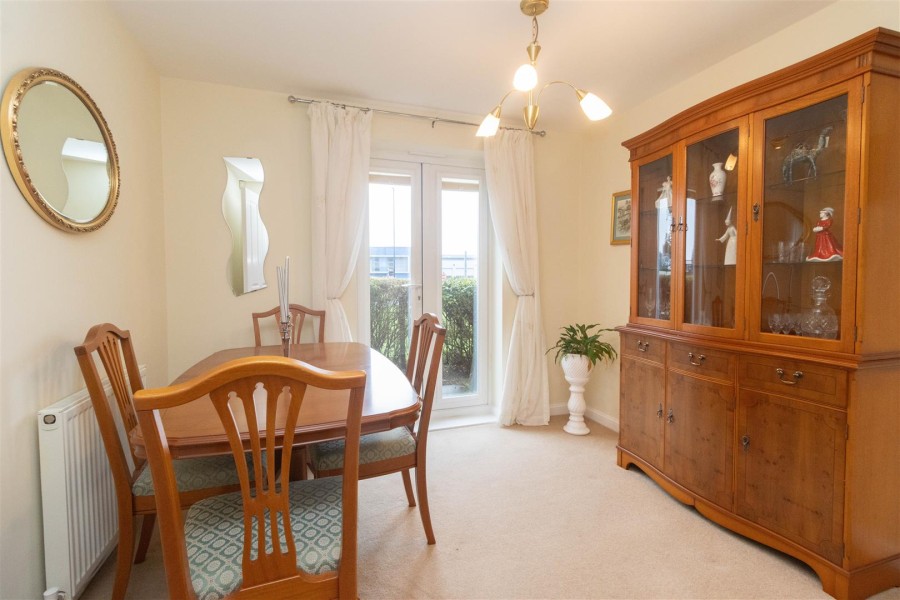 Jan Forster Estates 3 bedroom property for sale in Court