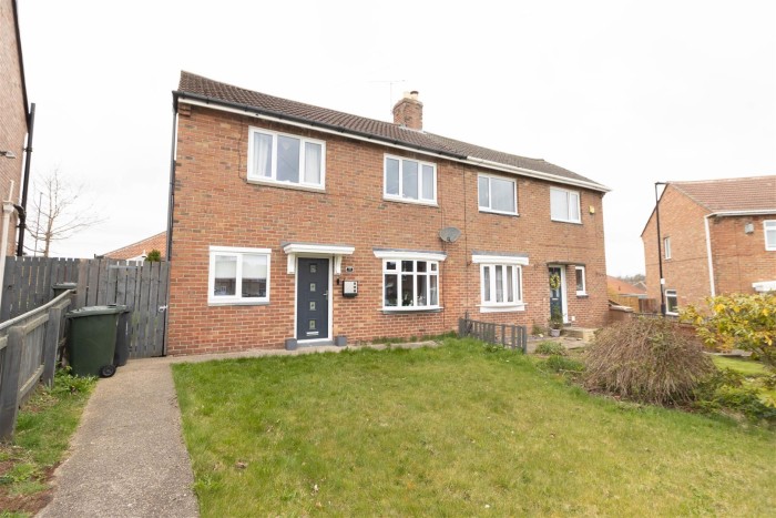 2 Bedroom House - Semi-Detached