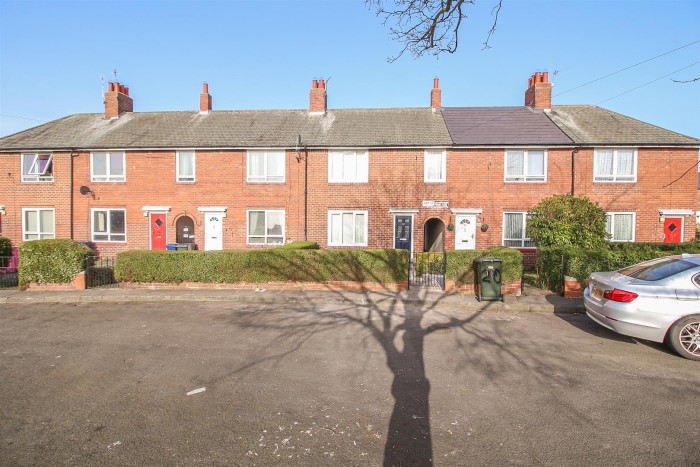 3 Bedroom House - Terraced