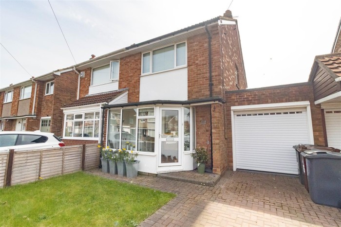 2 Bedroom House - Semi-Detached