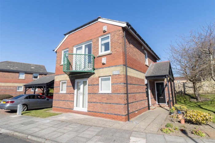 1 Bedroom Flat - Ground Floor