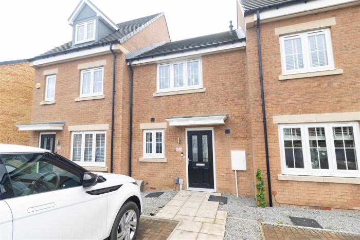 2 Bedroom House - Terraced