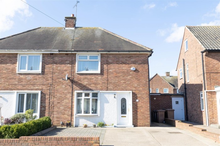 2 Bedroom House - Semi-Detached