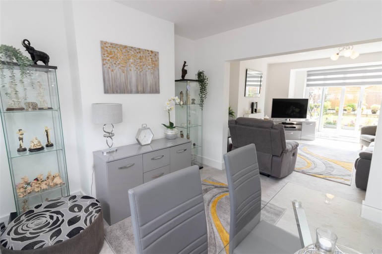 Lounge Dining Room