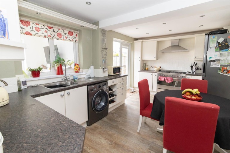 Breakfast Kitchen