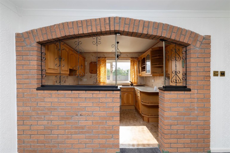 Lounge/Kitchen