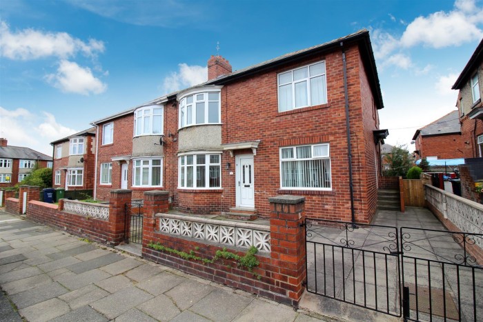 2 Bedroom Flat - Ground Floor
