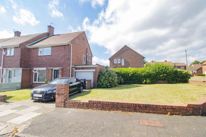 2 Bedroom House - Semi-Detached