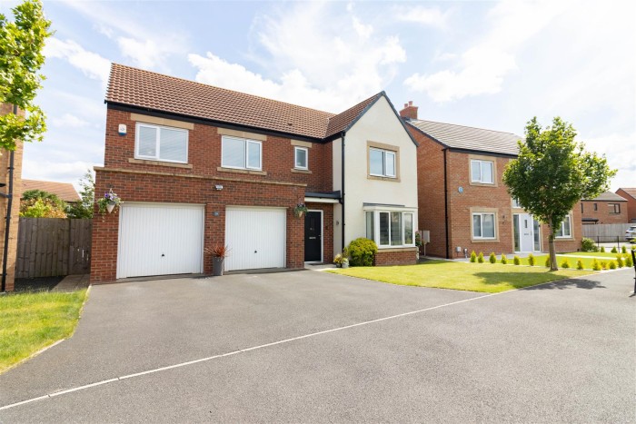 4 Bedroom House - Detached