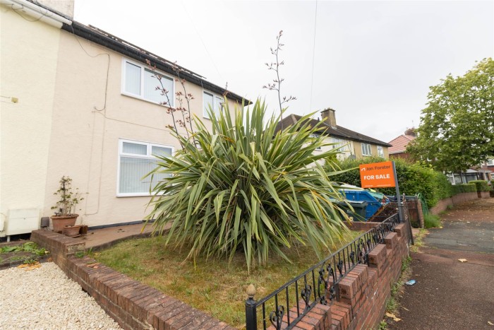 3 Bedroom House - Semi-Detached