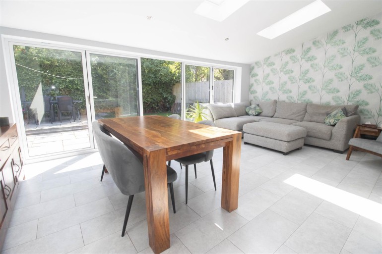 Kitchen/Family Room