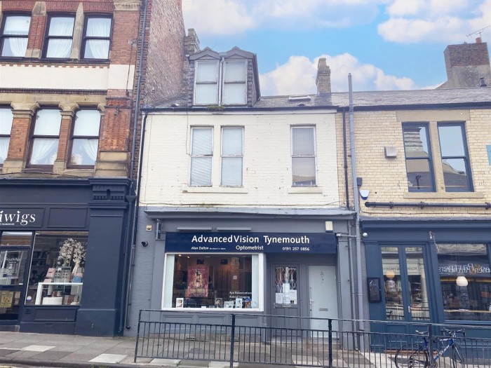 2 Bedroom Maisonette