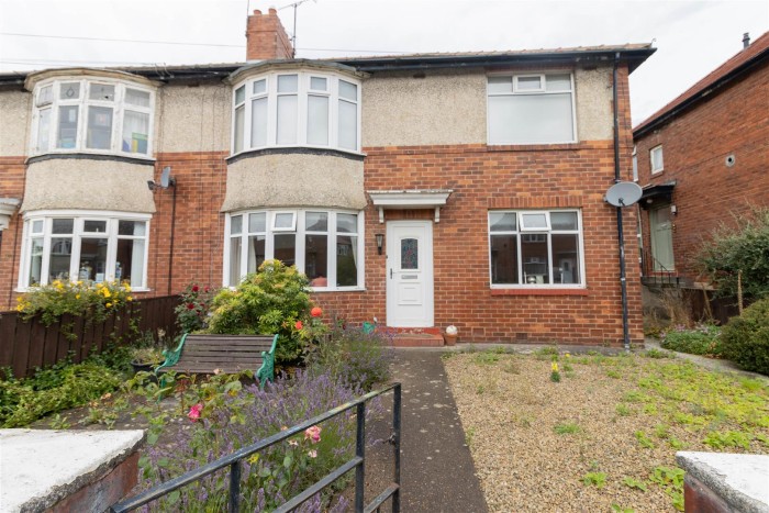 2 Bedroom Flat - Ground Floor