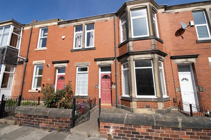 3 Bedroom Flat - Ground Floor