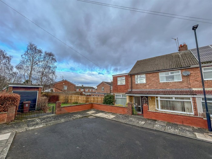 4 Bedroom House - Semi-Detached