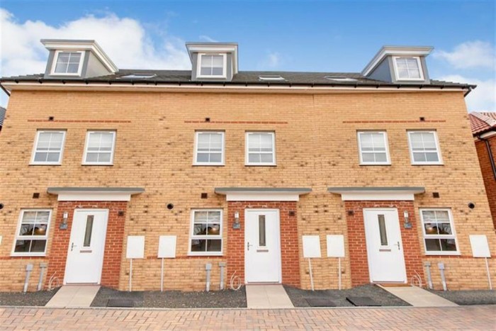 3 Bedroom House - Terraced