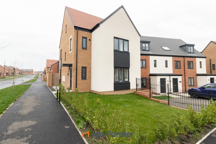 4 Bedroom House - Detached