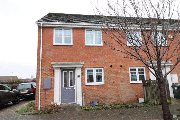 3 Bedroom House - End Terrace