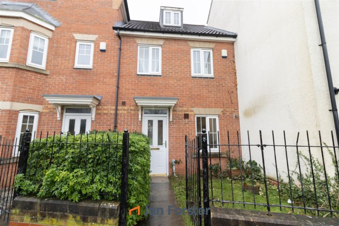 3 Bedroom House - Townhouse