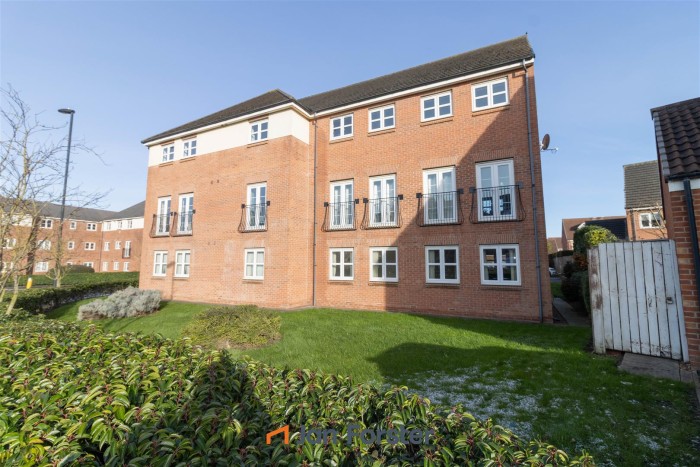 2 Bedroom Flat - Ground Floor