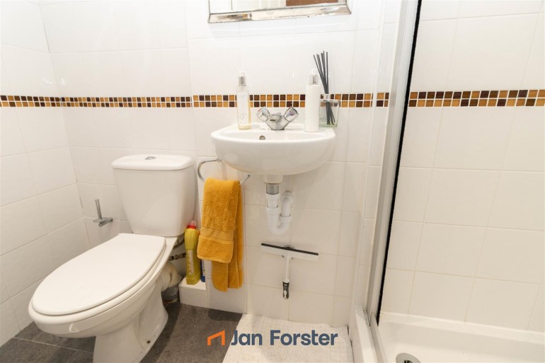 Ground Floor Shower Room