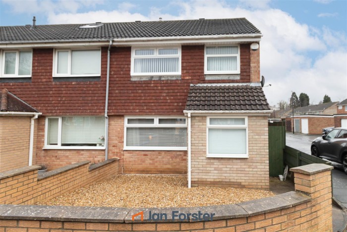 3 Bedroom House - End Terrace