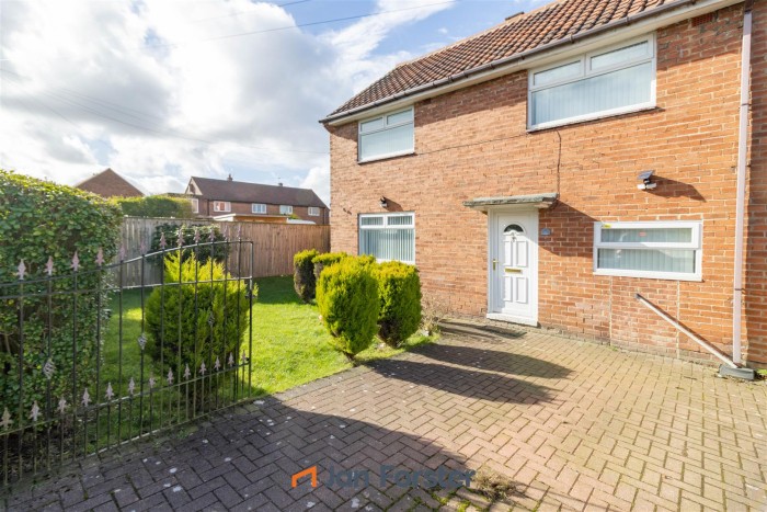 3 Bedroom House - End Terrace