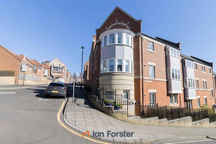 2 Bedroom Flat - Ground Floor