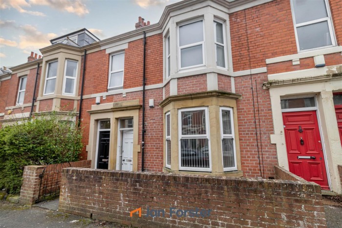 2 Bedroom Flat - Ground Floor