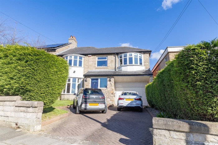 4 Bedroom House - Semi-Detached