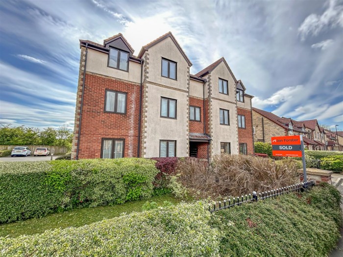 2 Bedroom Flat - Ground Floor
