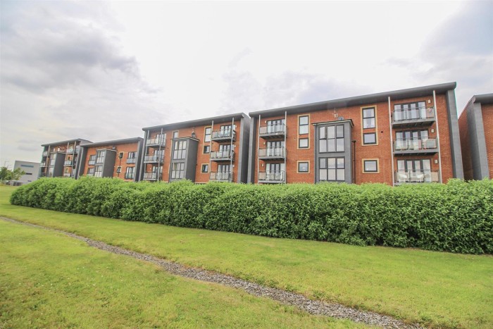 2 Bedroom Maisonette - Upper