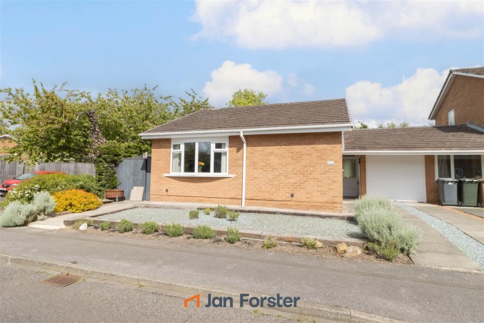 2 Bedroom House - Link Detached