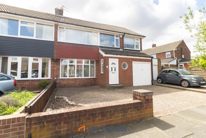 4 Bedroom House - Semi-Detached