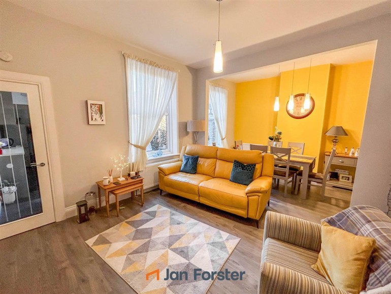 Lounge Dining Room